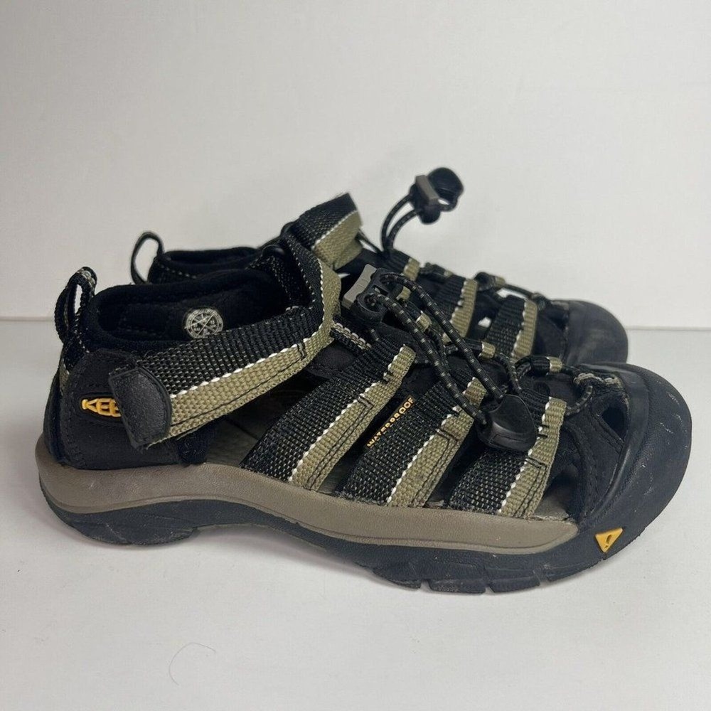 Keen Little Kids Sz 1 Newport H2 Sandals Black Tan Waterproof Hiking Water Shoes